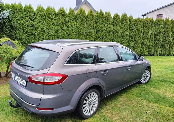 Ford Mondeo cena 39000 przebieg: 170000, rok produkcji 2013 z Dęblin małe 232